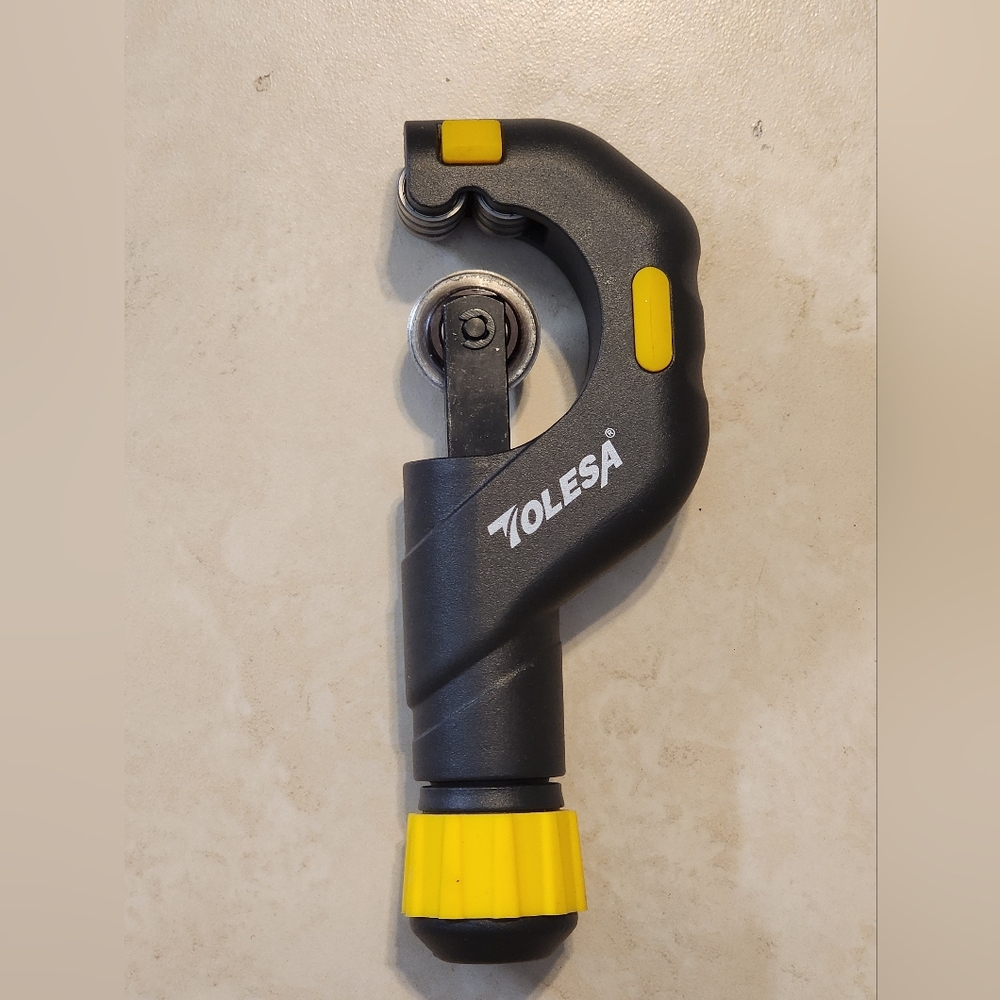TOLESA Pipe Cutter  3/16-2 Inch(5-50mm) Heavy Duty Metal Pipe Cutter Speed Cutt